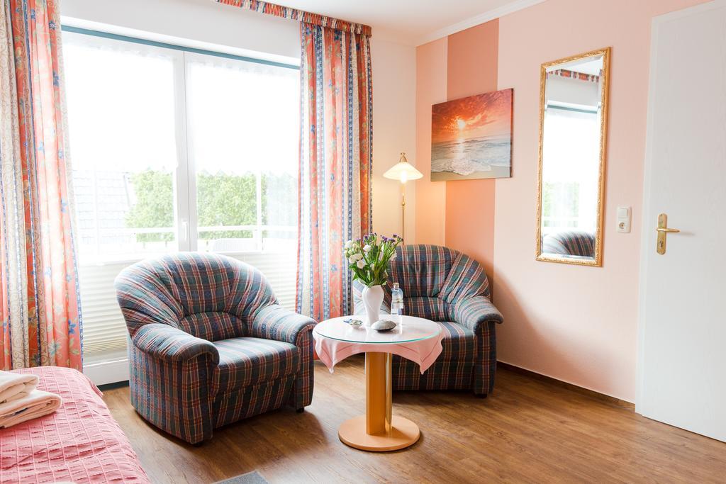 Hotel Garni Am Deich Zingst Camera foto